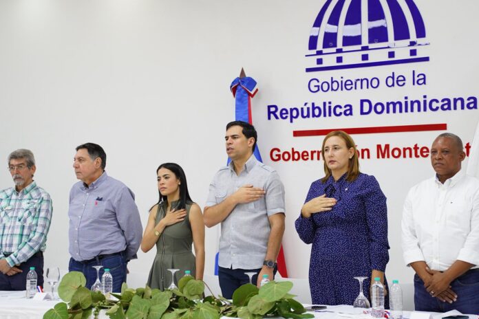 Roberto Ángel recorre el país con agenda cultural activa