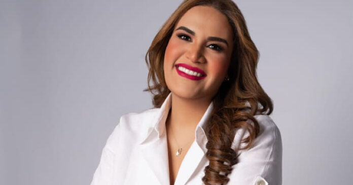 Forbes selecciona a Michelle Ortiz entre las 50 mujeres más poderosas de RD