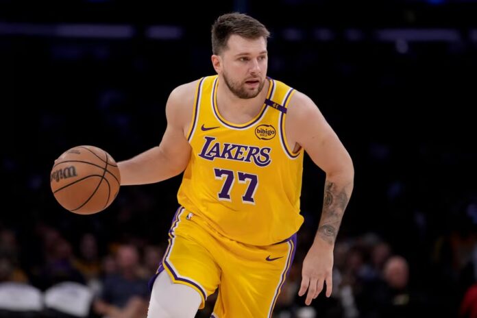 Luka Doncic firma millonaria renovación y consolida su liderazgo en Los Ángeles