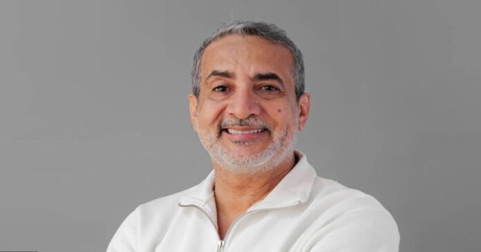 Alberto Díaz: De salvar vidas de mujeres a proteger jóvenes en condiciones de riesgos