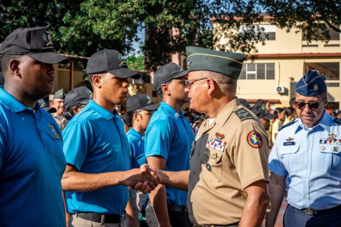 Jóvenes de Capotillo se suman al Servicio Militar Voluntario
