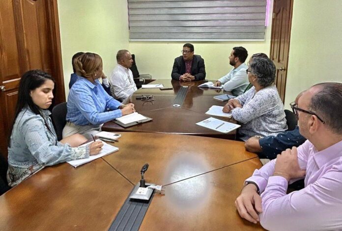 DGCP y Unidad Antifraude auditan el Ayuntamiento de Baní