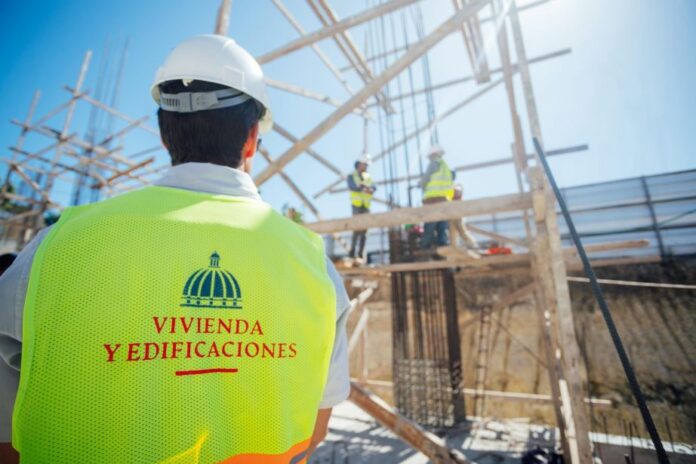 Mived ajusta tarifas a edificaciones privadas
