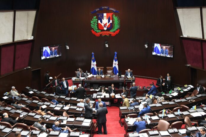 Dos vías clave de Santo Domingo llevarán nombres de Bosch y Peña Gómez