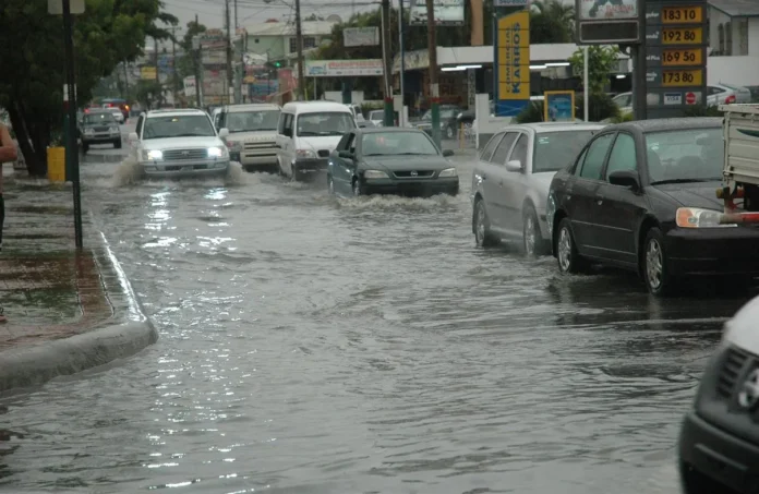 INDOMET pronostica lluvias y tormentas; 12 provincias en alerta