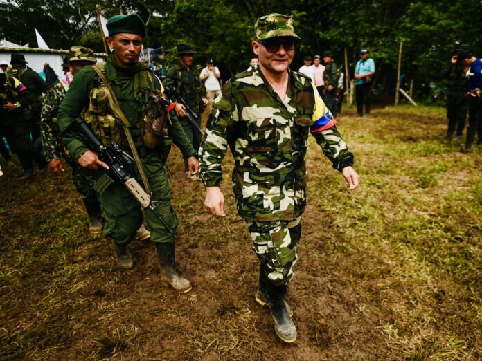 Al menos 25 muertos en operación militar contra disidencias de ‘Iván Mordisco’ en Colombia