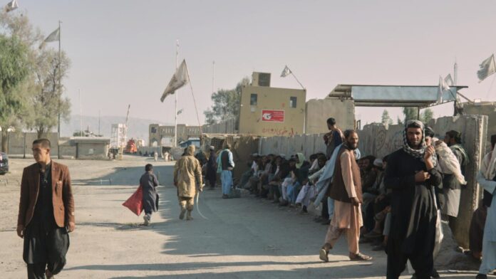 Pakistán: polémica extensión de poder militar y límite al Supremo
