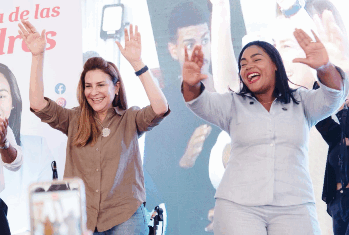 Leyvi Bautista liderará coordinación nacional de mujeres en campaña de Carolina Mejía