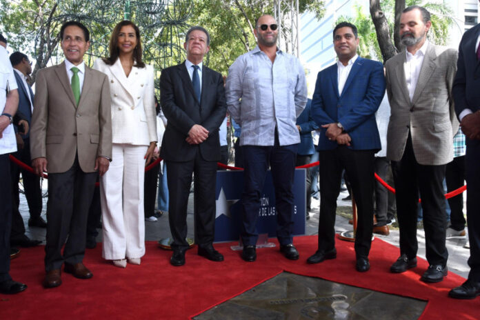 Albert Pujols ya tiene su estrella en el Bulevar