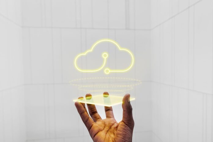 Empresas apuestan por nube híbrida para proteger sus datos