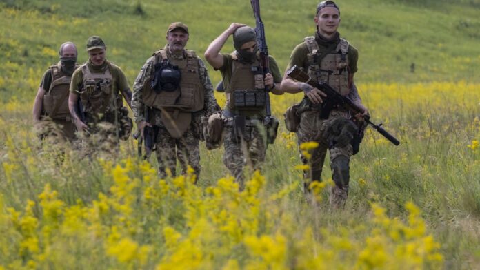 Medio millón de mercenarios colombianos en Ucrania y la mitad habría muerto