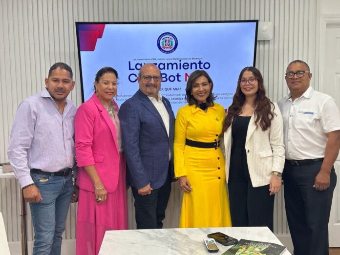 El Consulado Dominicano en Miami lanza su ChatBot MIA