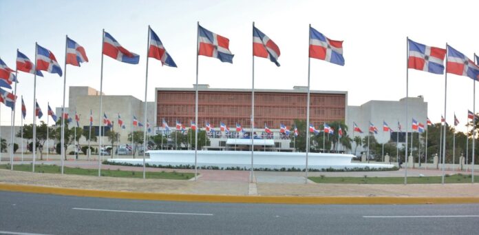 Sofocan conato de incendio en presidencia de Cámara Diputados