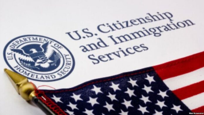 EE. UU. exigirá actividad en redes sociales de viajeros sin visa
