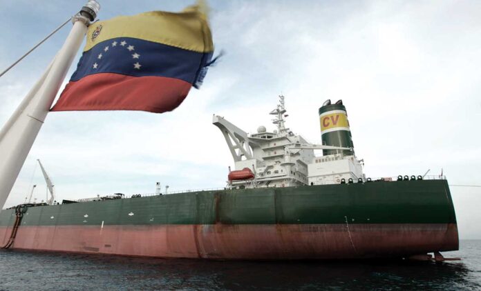 Trump endurece el cerco contra Venezuela y bloquea petroleros