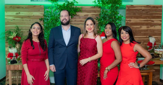 Hotel W&P Santo Domingo presenta su tradicional evento corporativo navideño
