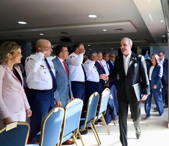 Abinader encabeza reunión sobre seguridad ciudadana