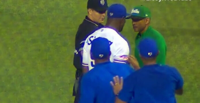 Discusión entre Liz y Tatis provoca gran incidente en el partido entre Licey y Estrellas