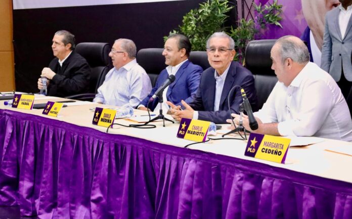 Intiman al PLD para que corrija inscripción de aspirantes presidenciales; acudirían al TSE