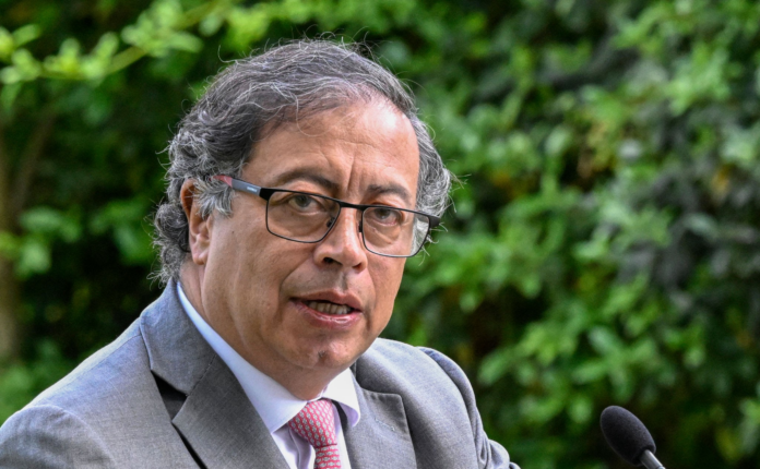Petro admite que Trump tiene control sobre su futuro político