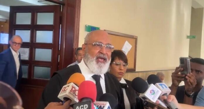 Defensa denuncia manipulación de pruebas en caso Peralta