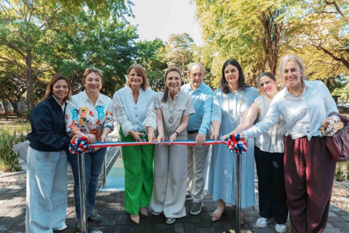 Inauguran en el DN el Puente Arcoíris para honrar a las mascotas