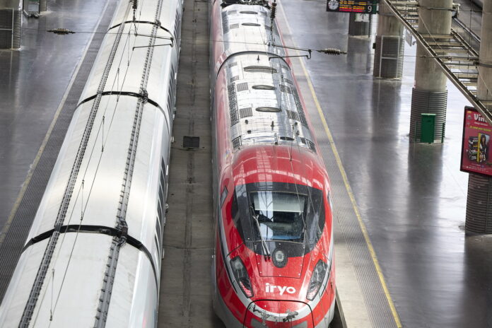 España: Tragedia ferroviaria en Adamuz: 39 muertos tras un choque trenes