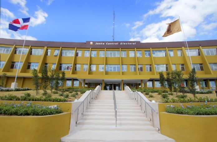 JCE dejará de emitir cédulas actuales desde febrero