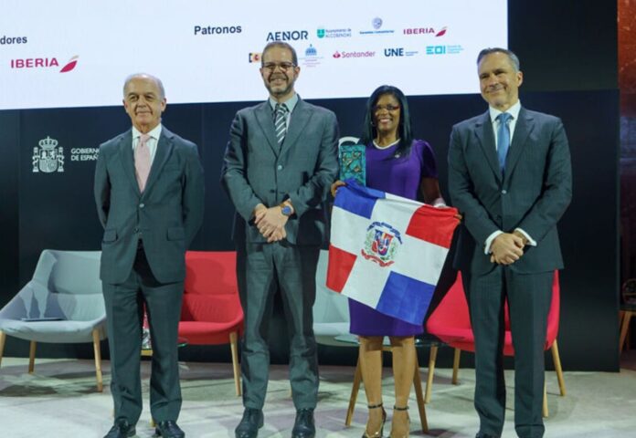 RD conquista la cima de la excelencia en Iberoamérica