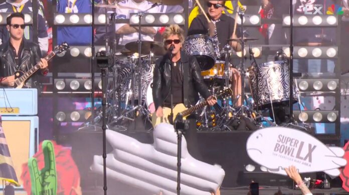 Green Day enciende el ambiente previo al Super Bowl LX