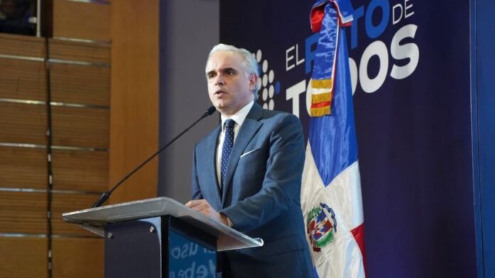 Minerd reporta crecimiento histórico en cobertura y tecnología