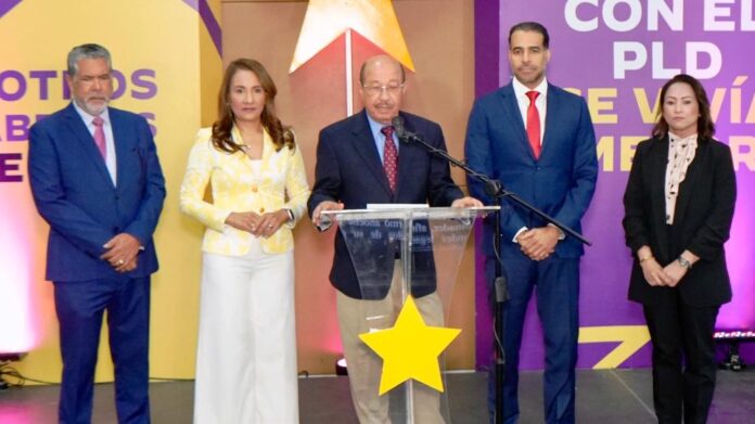 PLD reacciona a entrevista de Abinader: 47% de la población desconfía del Gobierno