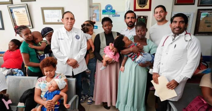 Cruz Jiminián y El Buen Samaritano inician octava jornada cirugías de hidrocefalia