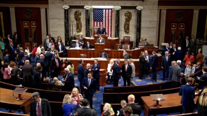 Congreso de EE. UU. aprueba presupuesto militar récord de US$1,15 billones
