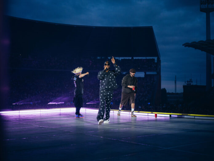 Bad Bunny cierra su gira europea en Bruselas con Jowell y Randy