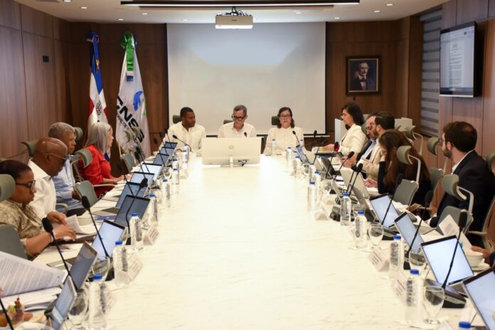CNSS ordena revisar cobertura de salud del SFS
