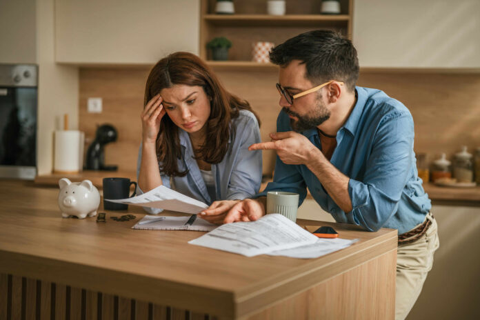 Infidelidad financiera: el 53 % de las parejas incurre en este problema