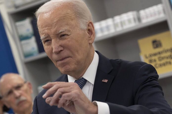 Cáncer de Joe Biden se extiende a los huesos y más allá, asegura su hijo
