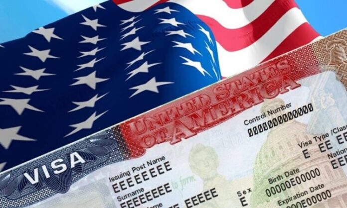 EEUU revoca visados a más de 175.000 extranjeros tras Donald Trump
