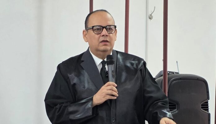 CARD alerta por duración de procesos penales y pide respetar defensa