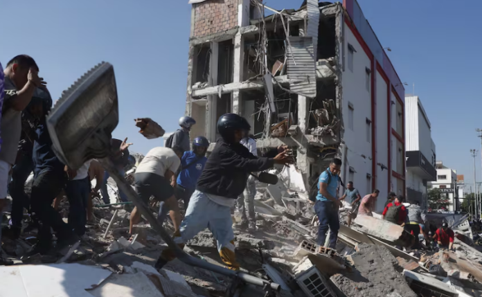 Terremoto deja al menos 70 muertos, heridos y decenas de desaparecidos en Colombia