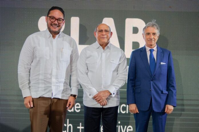La UCE busca una nueva era tecnológica en la región Este