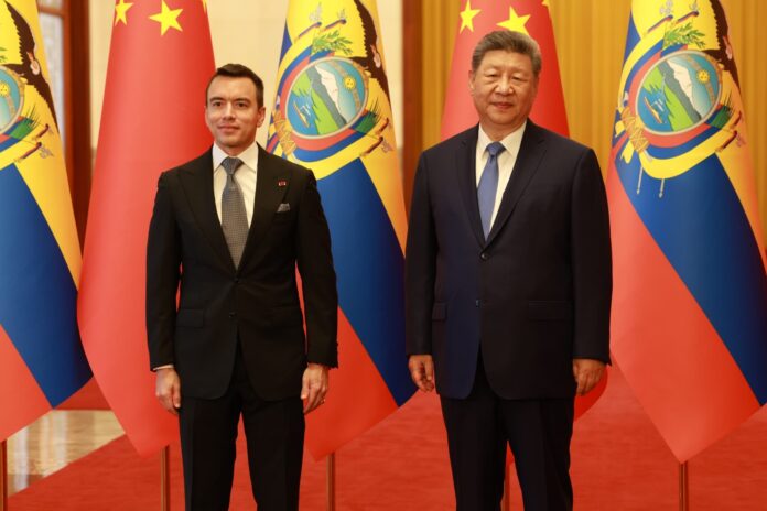 Ecuador y China firman siete acuerdos clave durante visita de Noboa 