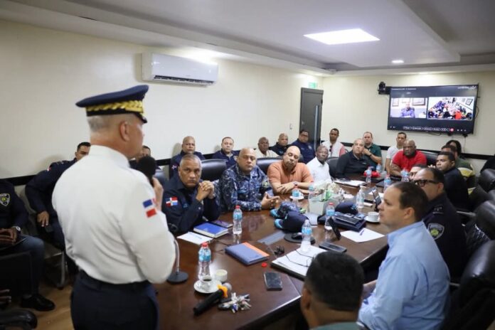 Policía refuerza investigación criminal con reunión de mandos del DICRIM