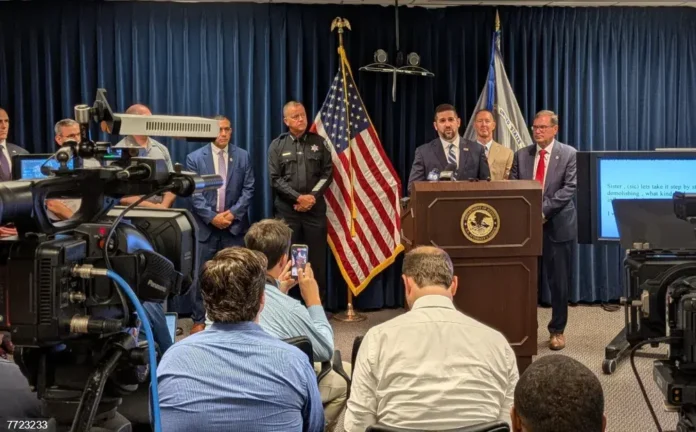 Detienen a mujer acusada de planear atentado contra Capitolio de Nueva York