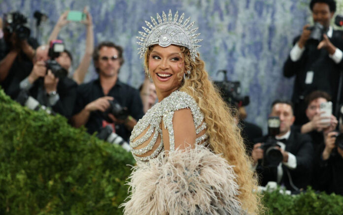 Beyoncé dona un millón de dólares para ayudar a Colombia tras el terremoto