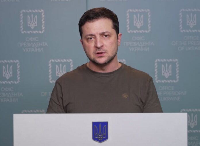 Ataque ruso en Kiev deja 37 muertos y 40 heridos tras explosión