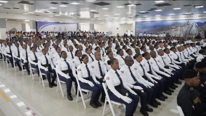 Ministerio de Justicia abre 1,000 plazas para nuevos agentes penitenciarios