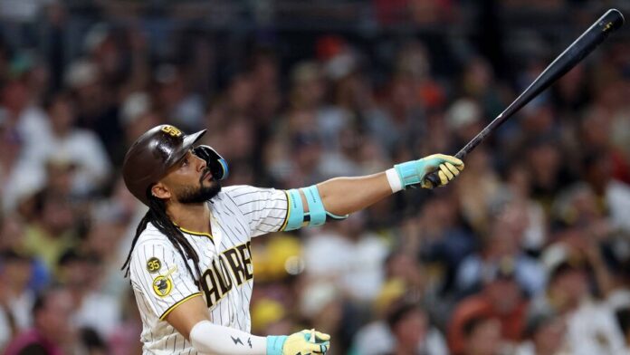 Fernando Tatis Jr. pega sus jonrones 18 y 19, en derrota ante los Rojos