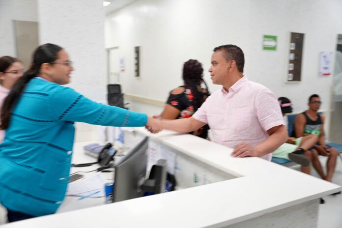 Red Pública alcanza 100 hospitales sin deudas, informa el SNS